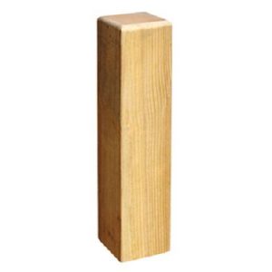 Borne en bois