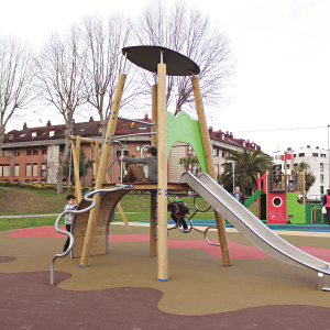 AIRE DE JEUX TOUR DE VEGIE